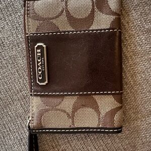 Coach Signature Brown and Tan Card Holder
